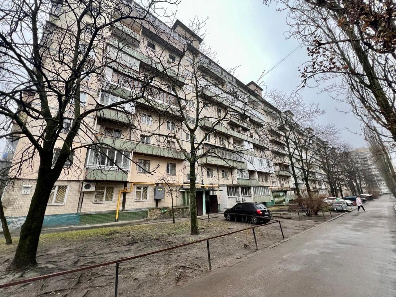 Квартира Эконом-Класса Возле Метро Левобережная Kiev Bagian luar foto
